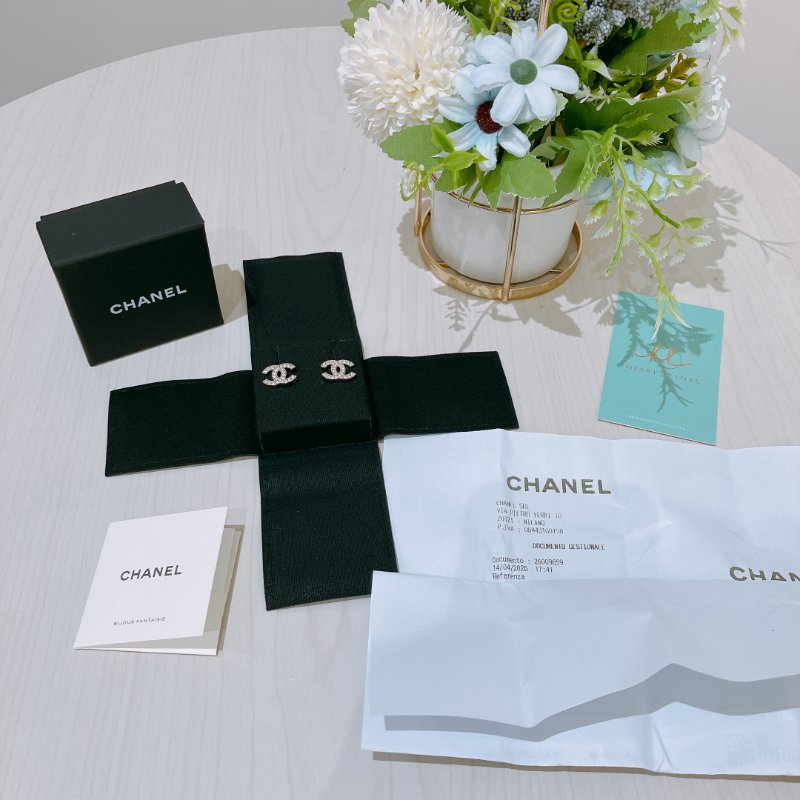 TK2024 Chanel 香奈兒經典CC字耳環 Classic CC Logo 1.5cm Earrings Crystal x GHW-8