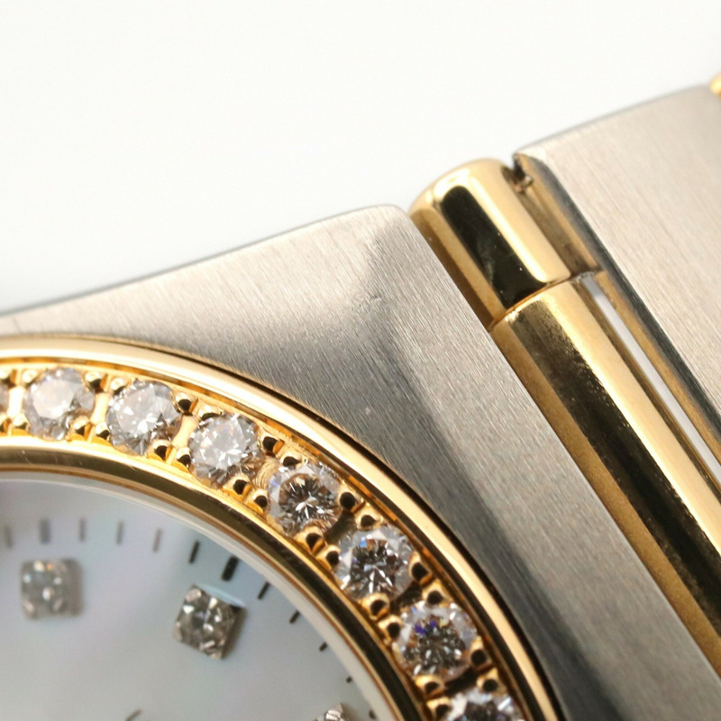 歐米茄星座系列迷你鑲鑽錶圈12P腕錶，18K（黃金）精鋼錶殼，女士白色珍珠貝母錶盤，型號1267.75-8