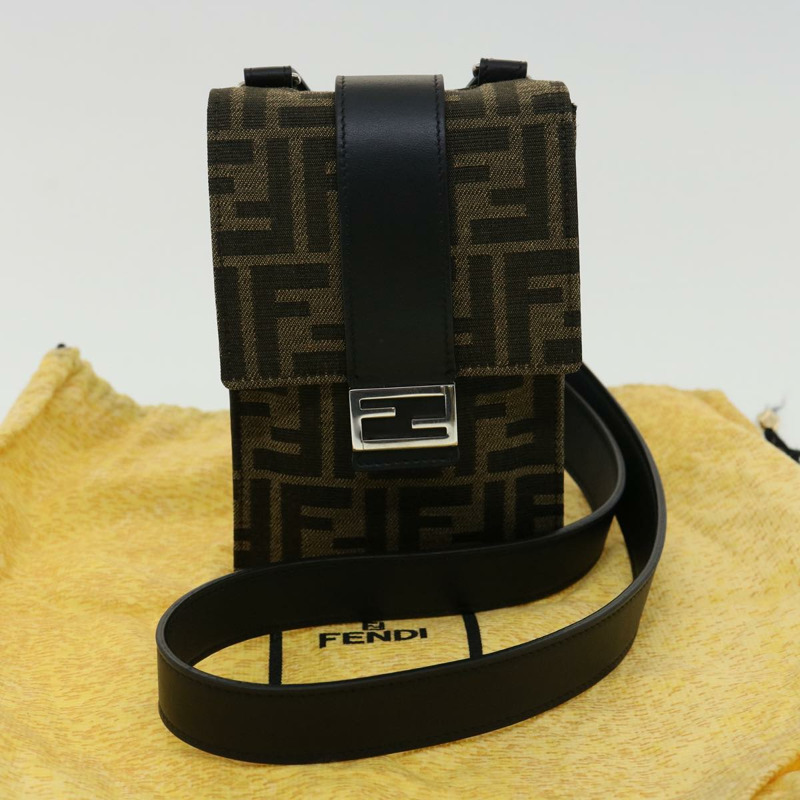【日本直送】FENDI Zucca帆布單肩包 棕色/黑色 正品 31851SAV-11