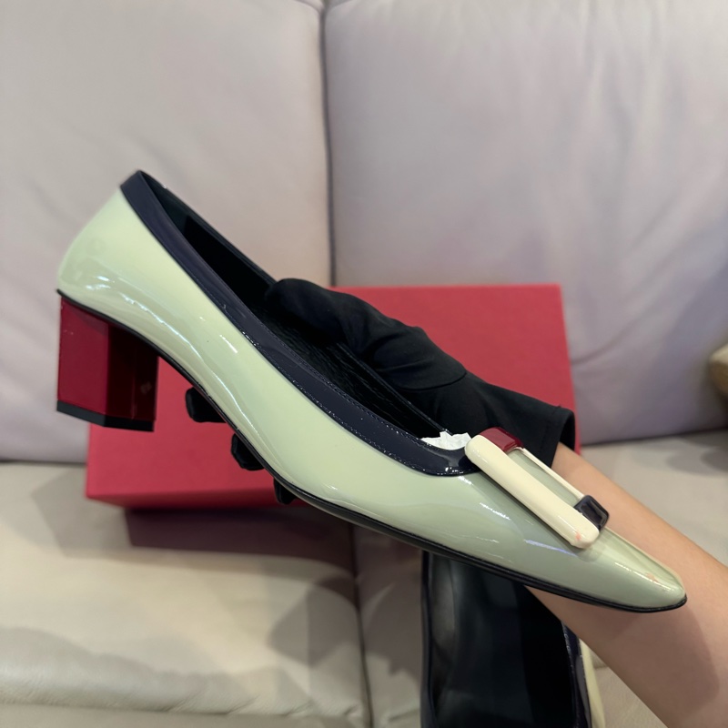 RV Roger Vivier 薄荷綠方頭跟鞋/39號/99閒置新美品-5