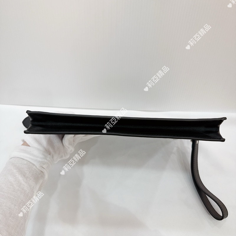 莉亞精品♡LV 黑色手拿包 二手美包-7