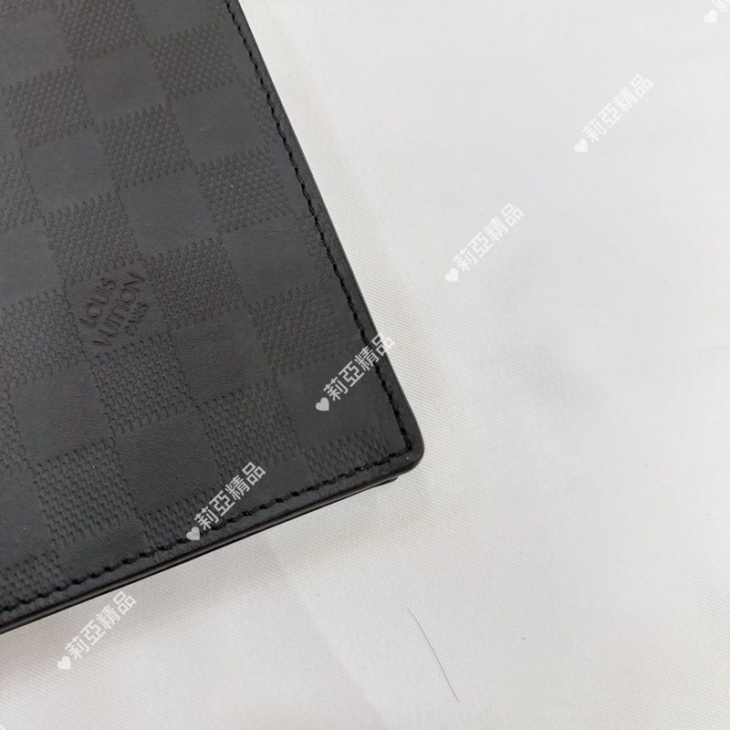 莉亞精品♡LV 黑色手拿包 二手美包-8