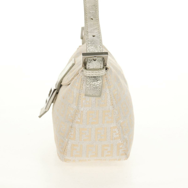 【日本直送】FENDI Zucchino 帆布 Mamma Baguette 肩背包 銀色 正品 ep12129V-3