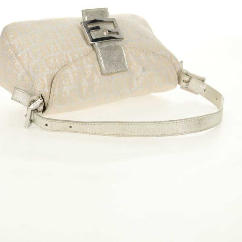 【日本直送】FENDI Zucchino 帆布 Mamma Baguette 肩背包 銀色 正品 ep12129V-6