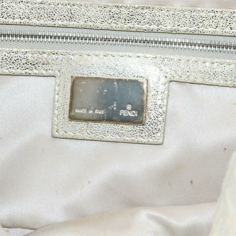 【日本直送】FENDI Zucchino 帆布 Mamma Baguette 肩背包 銀色 正品 ep12129V-23