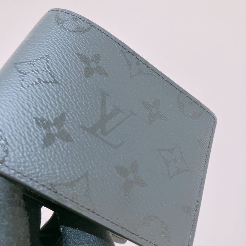 TK2025 Louis Vuitton 路易威登經典暗花紋兩摺銀包 Multiple Wallet Monogram Midnight-8