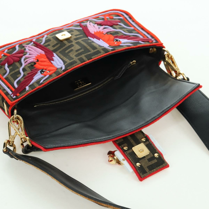 【日本直送】FENDI Zucca帆布Mamma Baguette單肩包 棕色/黑色 正品 171464SM-21