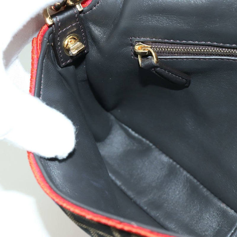 【日本直送】FENDI Zucca帆布Mamma Baguette單肩包 棕色/黑色 正品 171464SM-25
