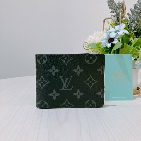 TK2026	Louis Vuitton 路易威登經典黑色花紋兩摺銀包 Multiple Wallet Monogram Eclipse Canvas