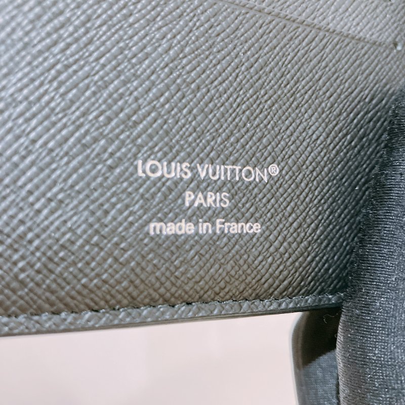 TK2026	Louis Vuitton 路易威登經典黑色花紋兩摺銀包 Multiple Wallet Monogram Eclipse Canvas-9