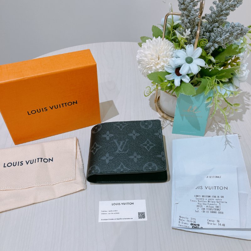 TK2026	Louis Vuitton 路易威登經典黑色花紋兩摺銀包 Multiple Wallet Monogram Eclipse Canvas-11