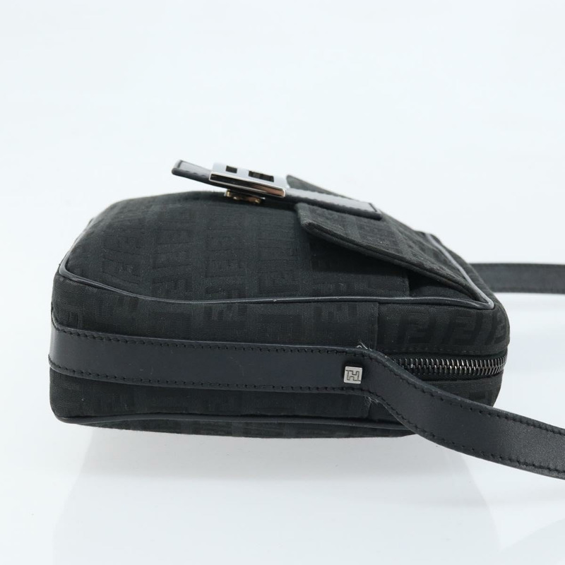 【日本直送】FENDI Zucchino帆布單肩包 黑色 銀色 Auth mr2153V-2