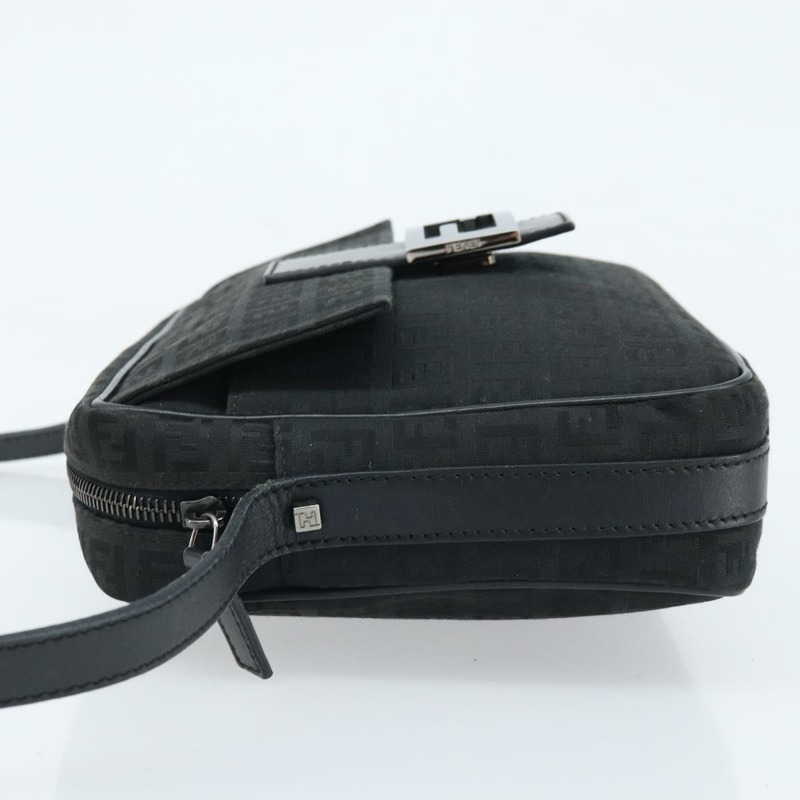 【日本直送】FENDI Zucchino帆布單肩包 黑色 銀色 Auth mr2153V-3