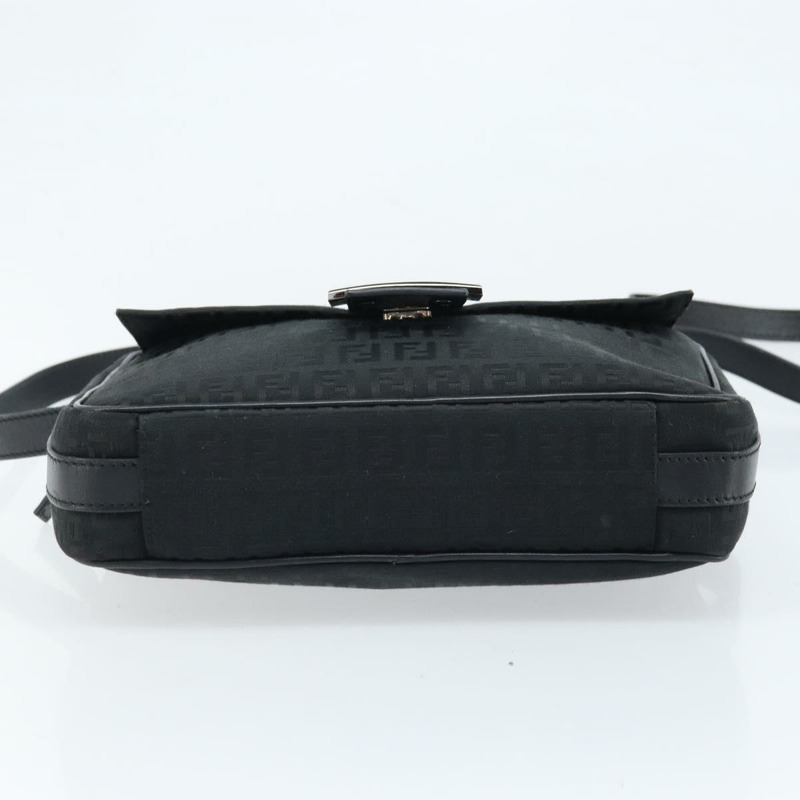 【日本直送】FENDI Zucchino帆布單肩包 黑色 銀色 Auth mr2153V-4