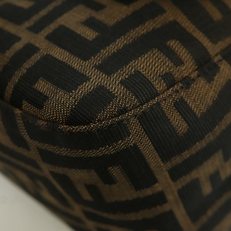 【日本直送】FENDI Zucca帆布Mamma Baguette單肩包 黑色棕色 正品 ARZ597SAV-15