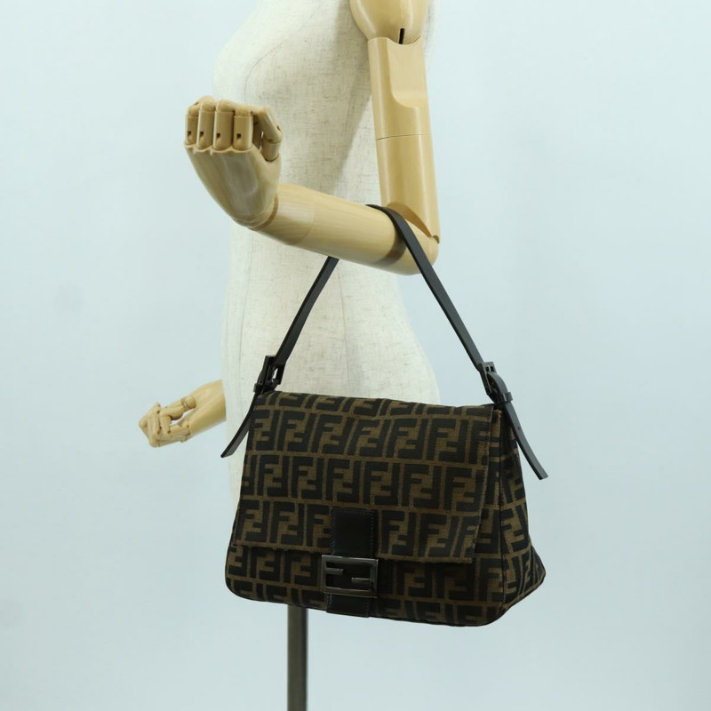 【日本直送】FENDI Zucca帆布Mamma Baguette單肩包 黑色棕色 正品 ARZ597SAV-25