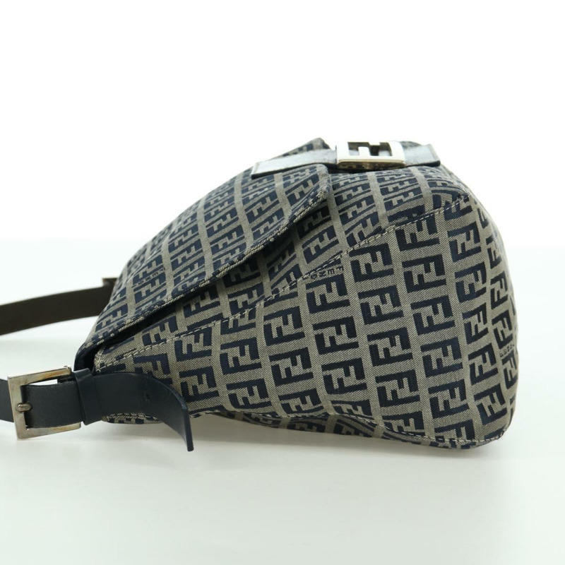 【日本直送】FENDI Zucchino 帆布 Mamma Baguette 單肩包 海軍藍 銀色 正品 YKZ796SAV-2