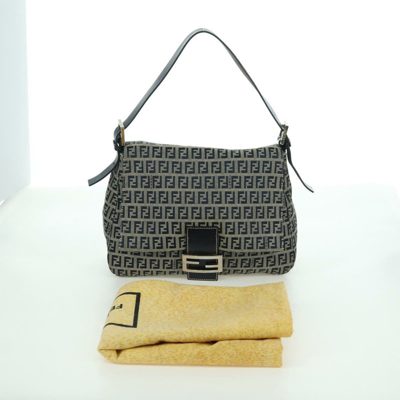 【日本直送】FENDI Zucchino 帆布 Mamma Baguette 單肩包 海軍藍 銀色 正品 YKZ796SAV-11