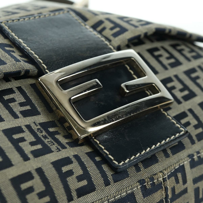 【日本直送】FENDI Zucchino 帆布 Mamma Baguette 單肩包 海軍藍 銀色 正品 YKZ796SAV-18