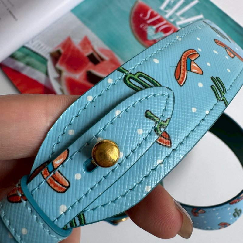 💖PRADA 淺藍色仙人掌系列背帶-6