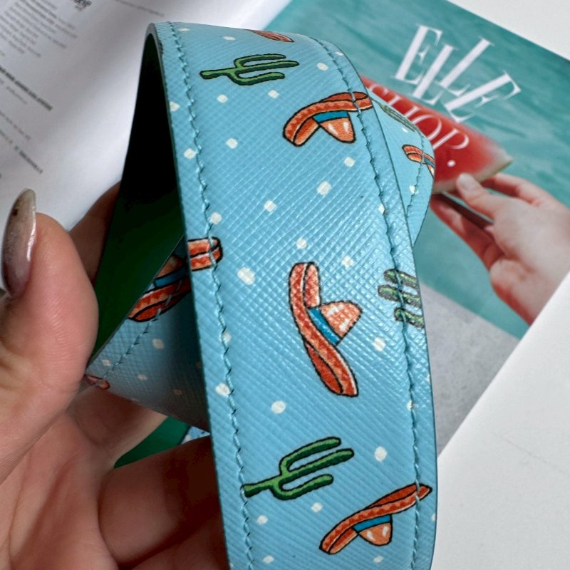 💖PRADA 淺藍色仙人掌系列背帶-8