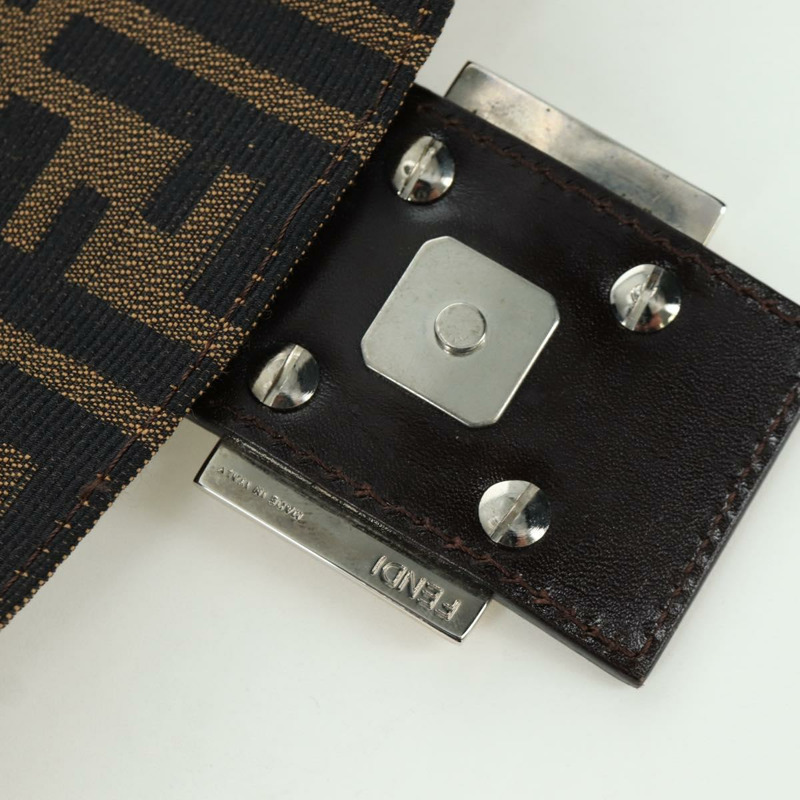 【日本直送】FENDI Zucca帆布Mamma Baguette單肩包 黑色棕色 正品 mr2260SAV-8