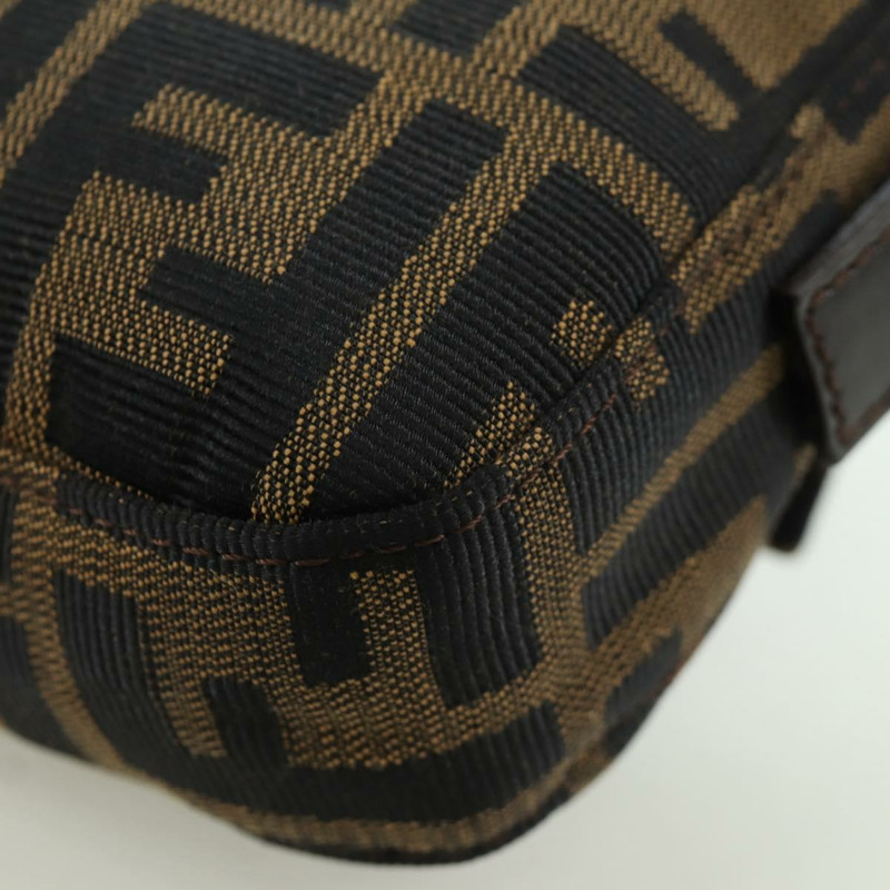 【日本直送】FENDI Zucca帆布Mamma Baguette單肩包 黑色棕色 正品 mr2260SAV-17