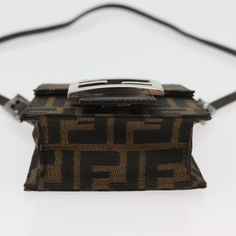 【日本直送】FENDI Zucca帆布Mamma Baguette單肩包 黑色棕色 正品 BAZ699V-4