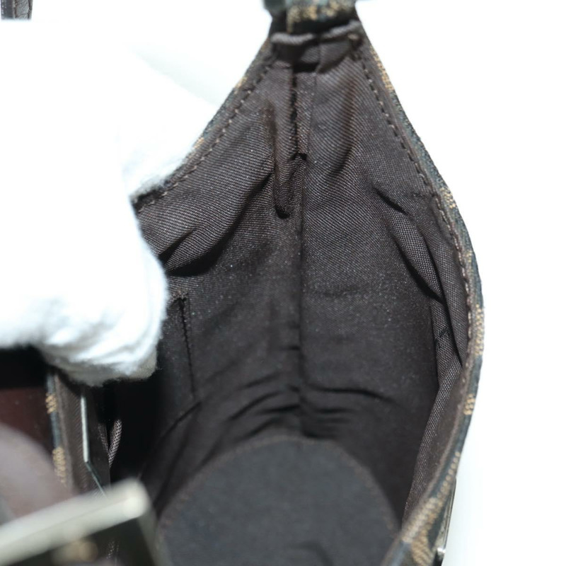 【日本直送】FENDI Zucca帆布Mamma Baguette包 黑色 銀色 棕色 正品 YKZ1596SAM-22