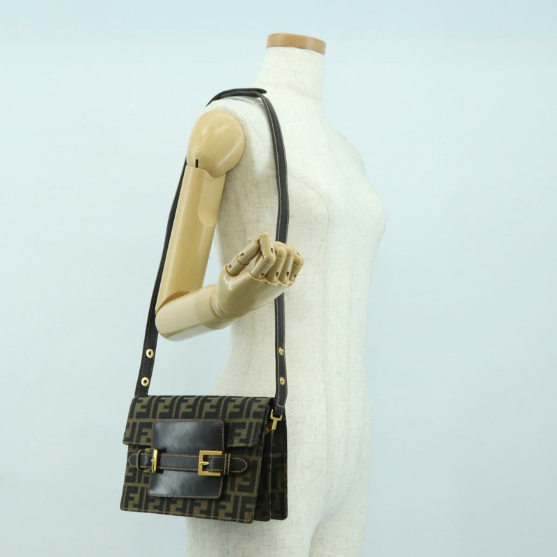 【日本直送】FENDI Zucca帆布肩背包 棕色/黑色 正品 175574SM-24