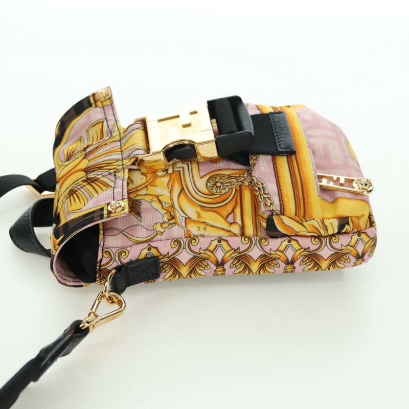 【日本直送】FENDI Zucca 帆布 FENDACE 包 VERSACE 合作粉紅色正品 YKZ1364M-2