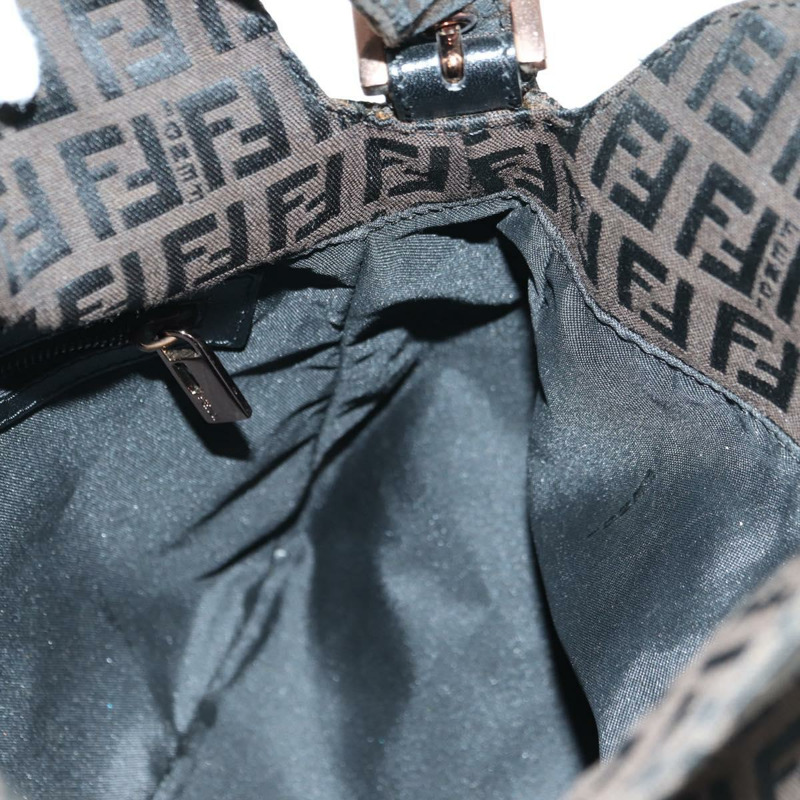【日本直送】FENDI Zucchino帆布Mamma Baguette包，深棕色/銀色，正品 am11202V-23