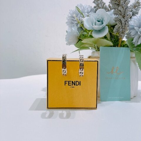 TK2029	Fendi 芬迪FF字圓形耳環 FF Logo Circle Earrings Black