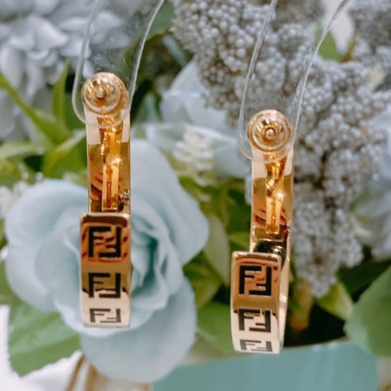 TK2029	Fendi 芬迪FF字圓形耳環 FF Logo Circle Earrings Black-7