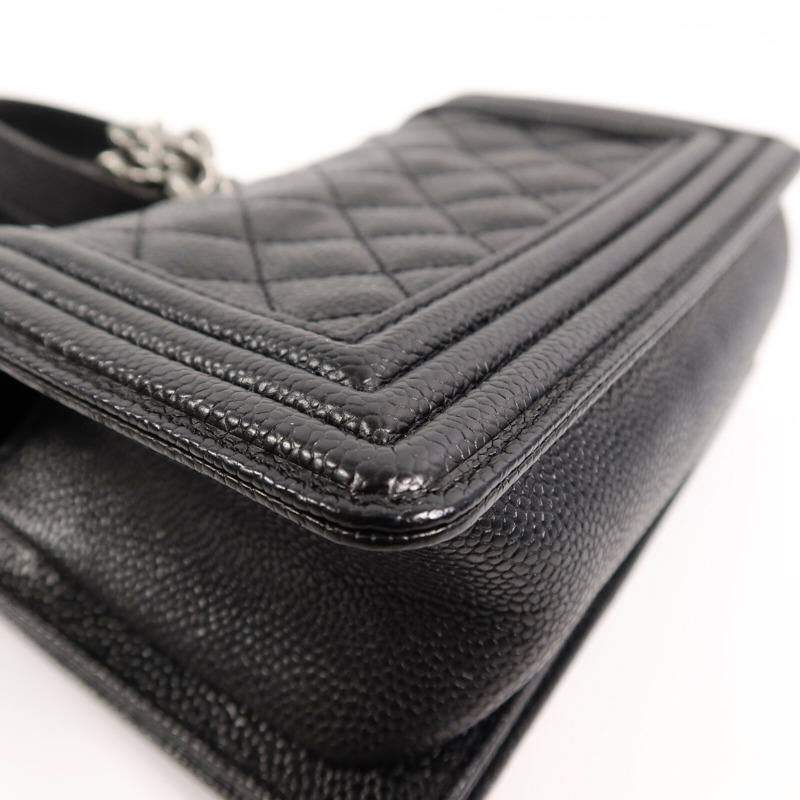 CHANEL 牛皮皮革Boy 20鏈帶肩背袋-10