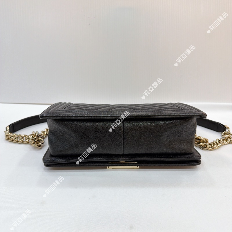 莉亞精品♡Chanel Boy25 山型紋黑淡金-5