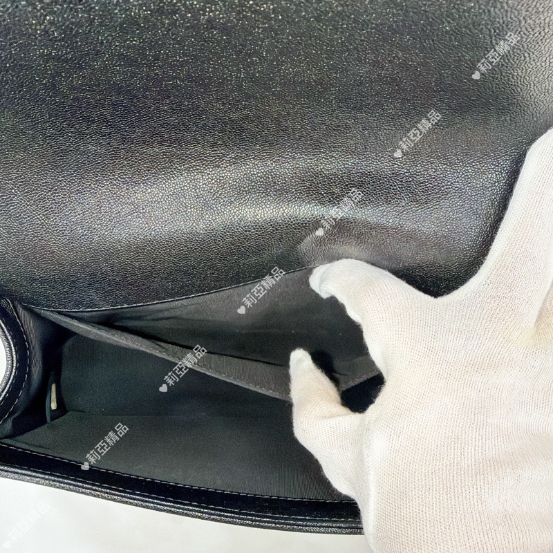 莉亞精品♡Chanel Boy25 山型紋黑淡金-10