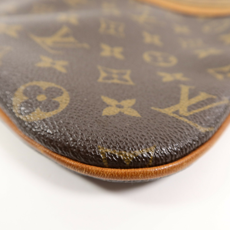 LOUIS VUITTON Monogram Pochette Bosphore肩背袋-9