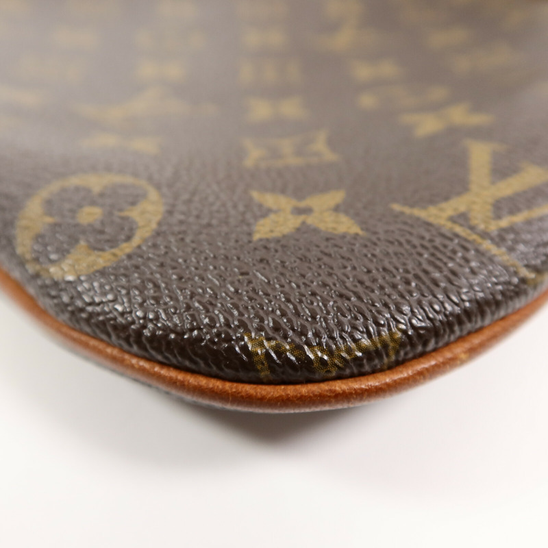 LOUIS VUITTON Monogram Pochette Bosphore肩背袋-11
