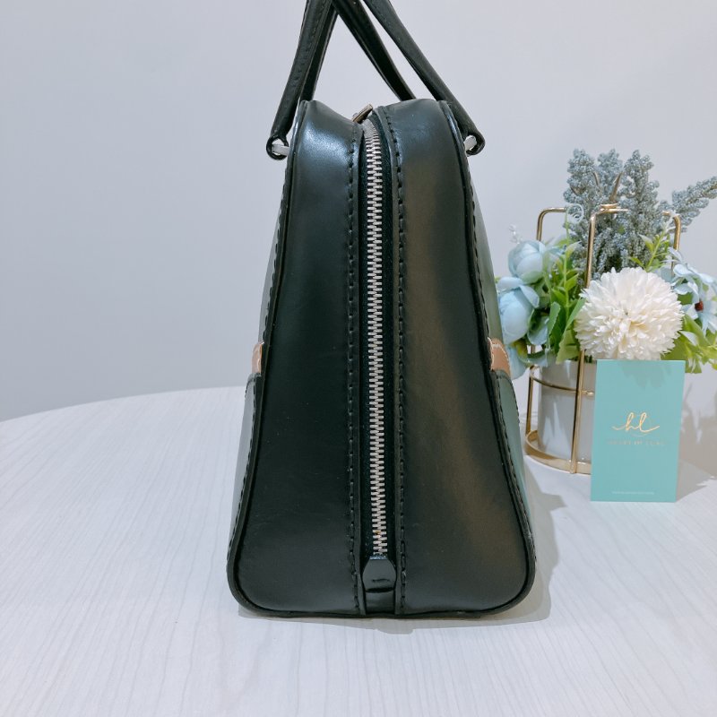 TK2018	Prada 普提拉硬皮肩帶包包 Shoulder Bag Black X Brown Calfskin-2