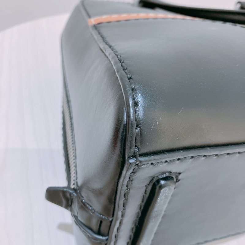 TK2018	Prada 普提拉硬皮肩帶包包 Shoulder Bag Black X Brown Calfskin-5