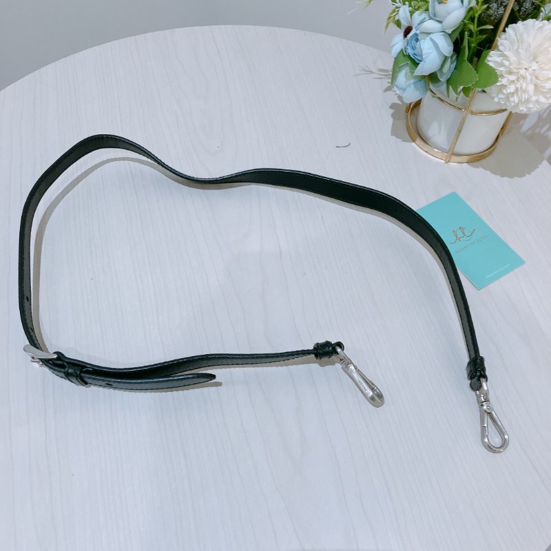 TK2018	Prada 普提拉硬皮肩帶包包 Shoulder Bag Black X Brown Calfskin-19