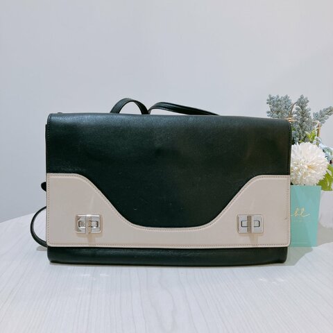 TK2019	Prada 普提拉肩帶包包 30cm Shoulder Bag Black X Nude Calfskin