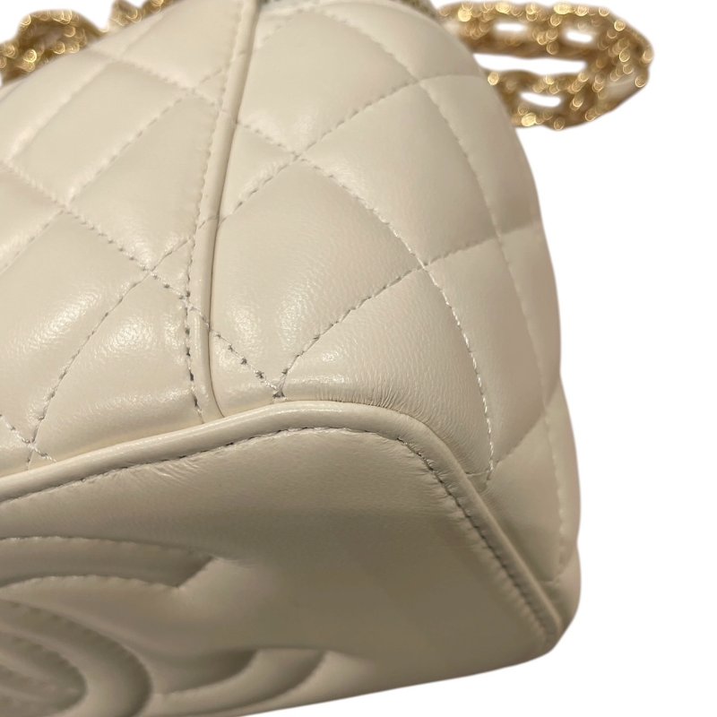 CHANEL 香奈兒 VANITY CASE 長型化妝鍊帶包 羊皮 白色 金釦-8