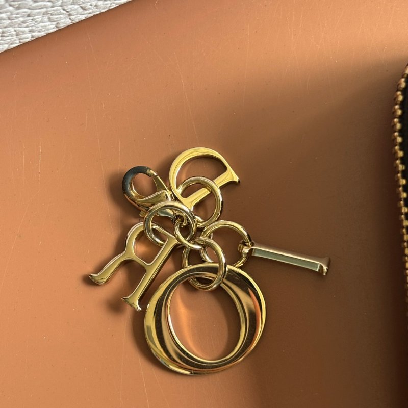 ::Christian Dior:: Lady Dior Voyageur 經典籐格紋中型拉鍊錢夾 ㄇ型拉鍊中夾-2