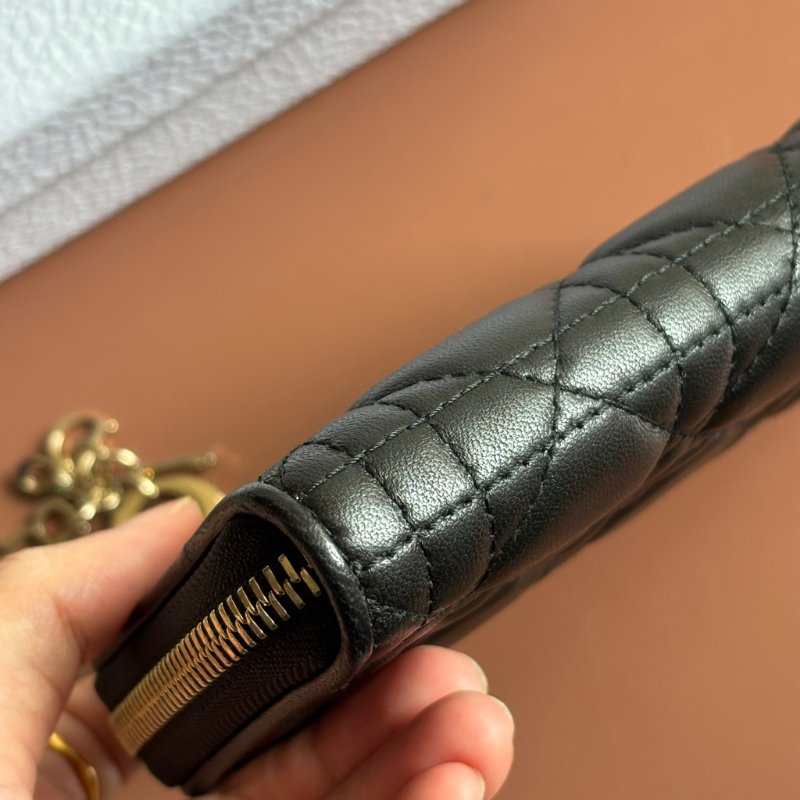 ::Christian Dior:: Lady Dior Voyageur 經典籐格紋中型拉鍊錢夾 ㄇ型拉鍊中夾-11