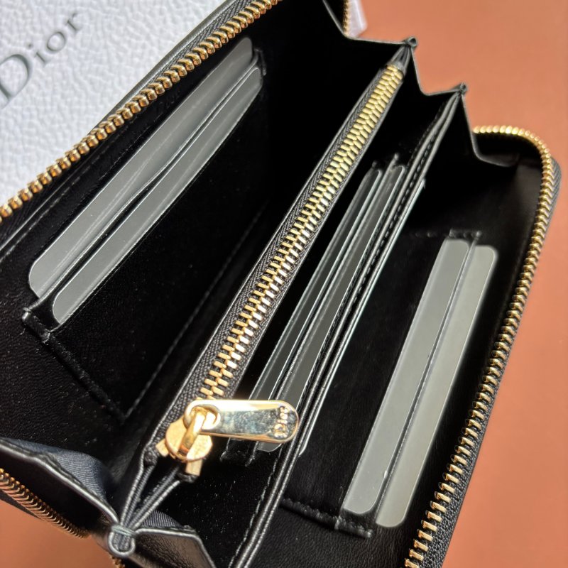 ::Christian Dior:: Lady Dior Voyageur 經典籐格紋中型拉鍊錢夾 ㄇ型拉鍊中夾-16