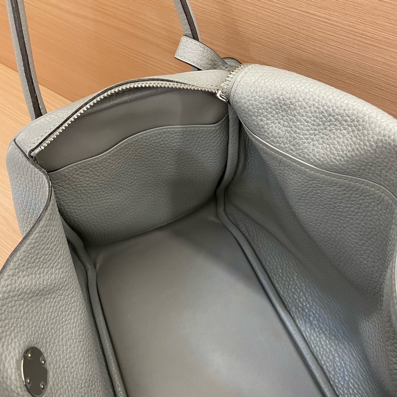 NO：C82 Hermes 愛馬仕 LINDY 灰色 銀扣TC 30 x刻 2016年 無附件-10