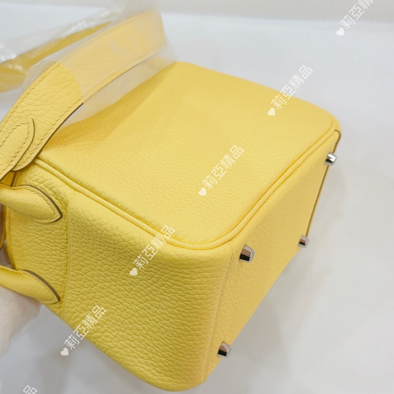 莉亞精品♡ Hermes mini Lindy 檸檬黃#b刻 全新未使用-13