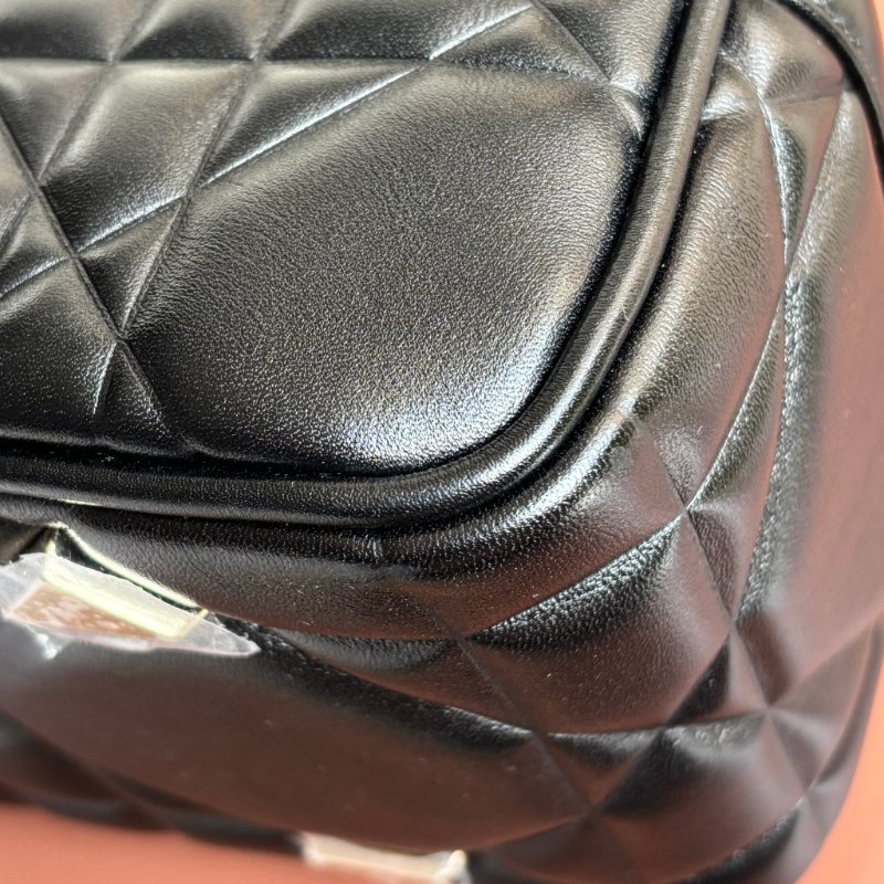 Jisoo 同款 ::Christian Dior::Lady 95.22 Lady Dior 黛妃包 黑色中型籐格紋手提包斜背包 肩背包-21